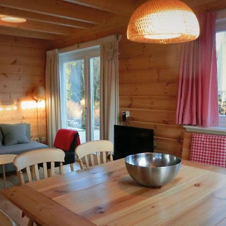 Wooden House With Sauna In K Stelberg Medebach Exterior photo