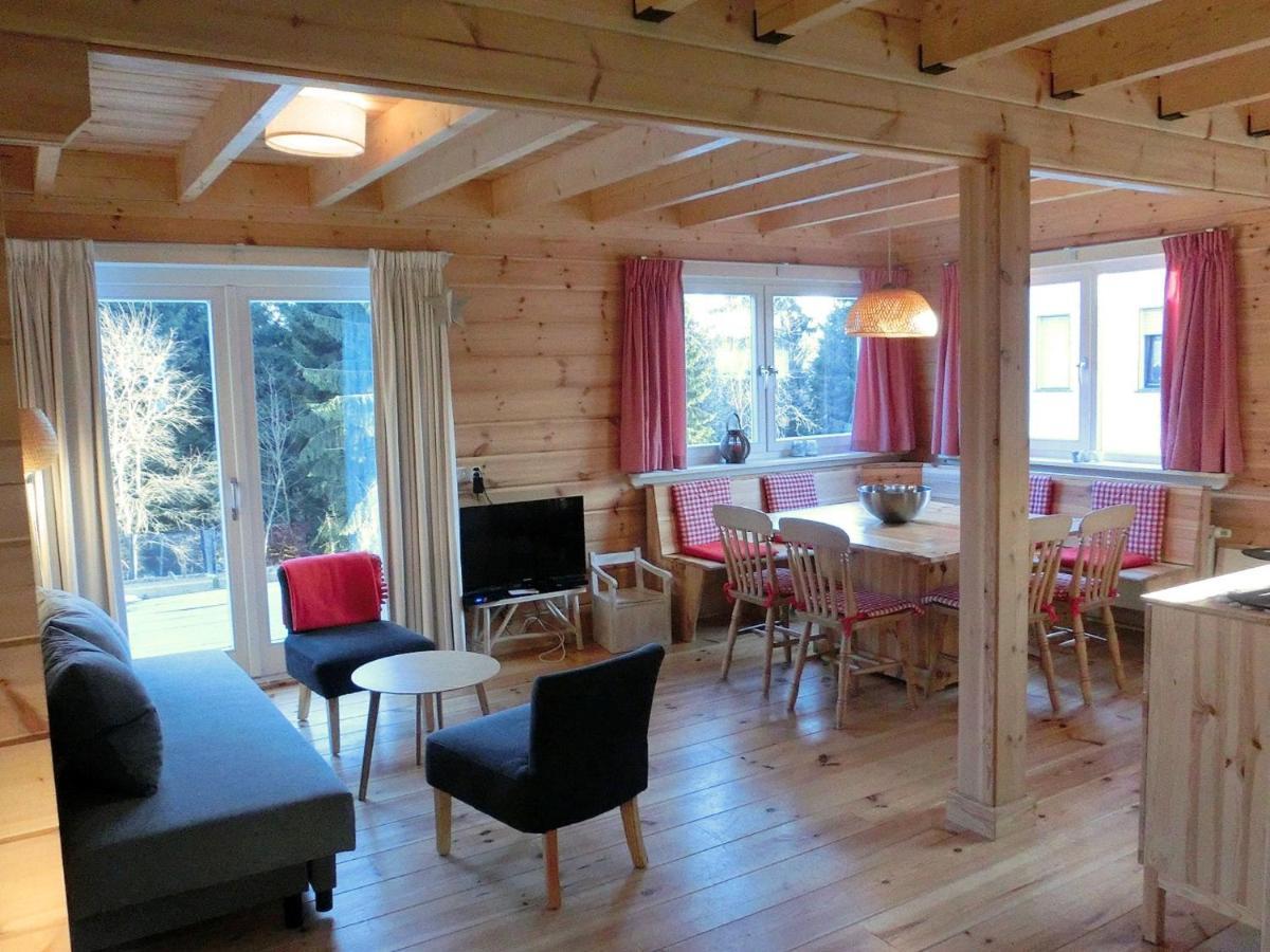 Wooden House With Sauna In K Stelberg Medebach Exterior photo