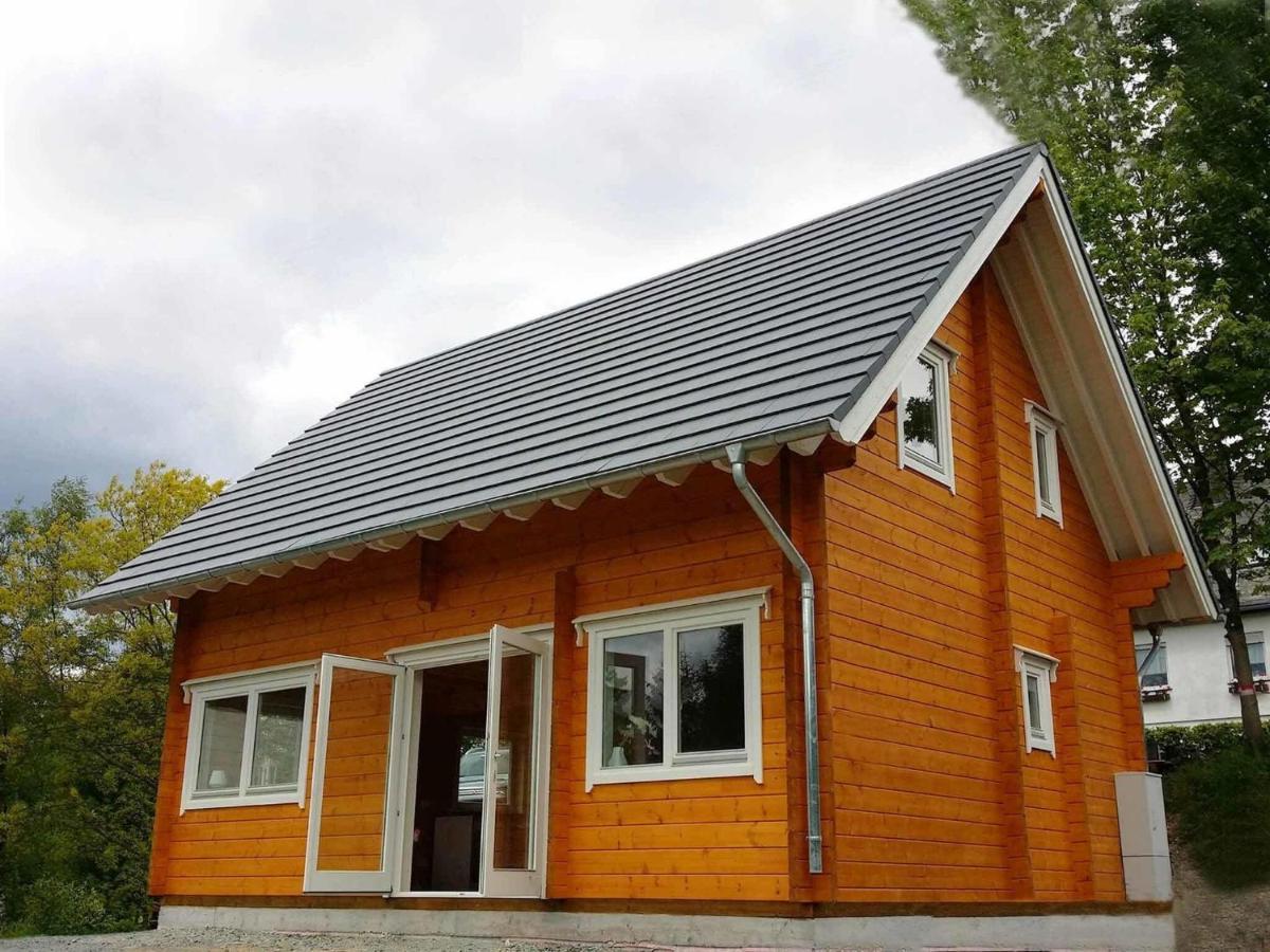 Wooden House With Sauna In K Stelberg Medebach Exterior photo